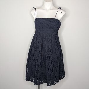 ✨3/$15 GAP Blue Eyelet Lace Spaghetti Tie Strap Cotton Dress 0